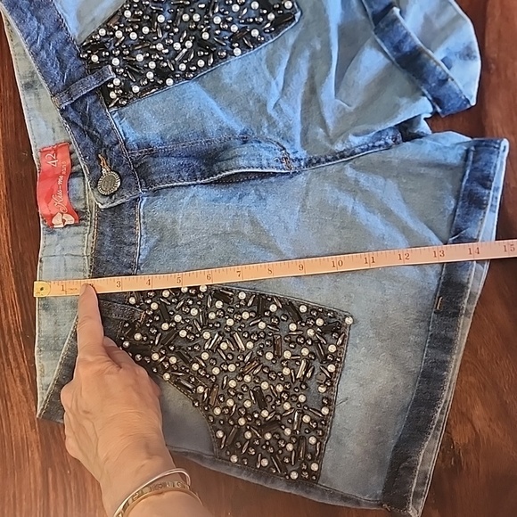 Kiss-me denim shorts. - Picture 9 of 11